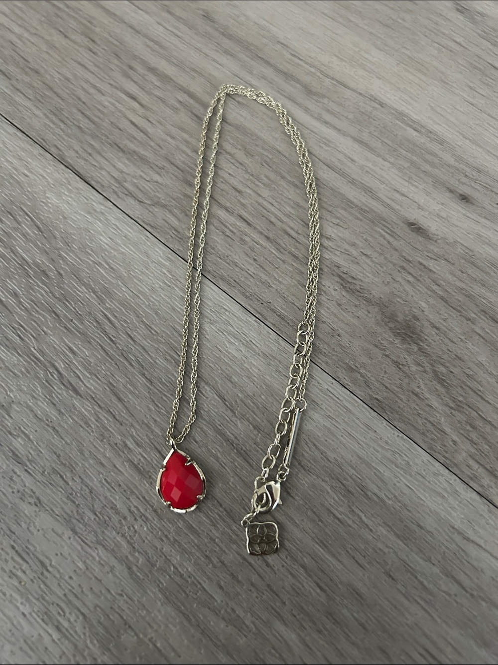 Kendra Scott Necklace